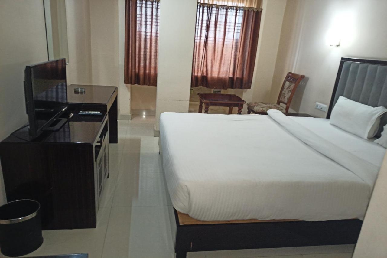 Hotel JMD International Katihar Bagian luar foto