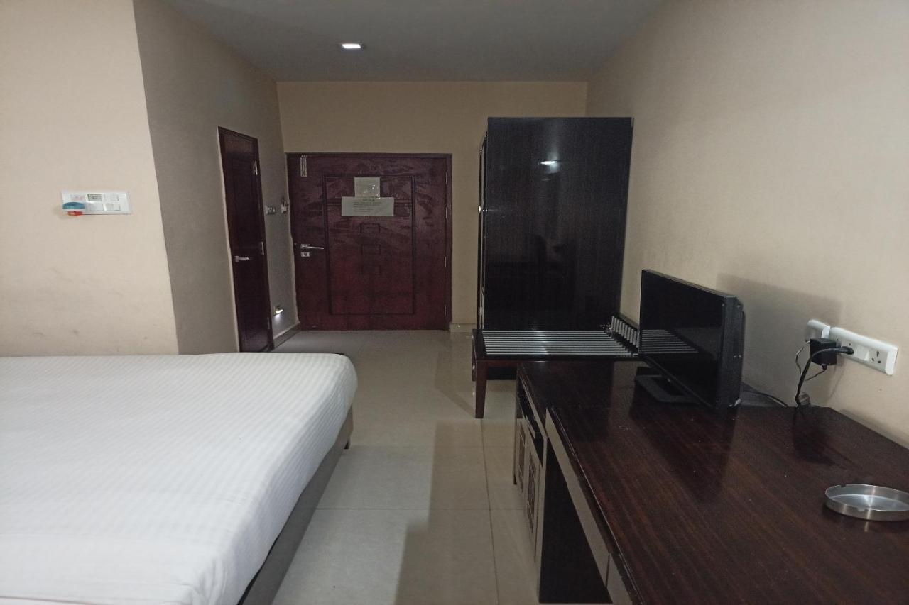 Hotel JMD International Katihar Bagian luar foto