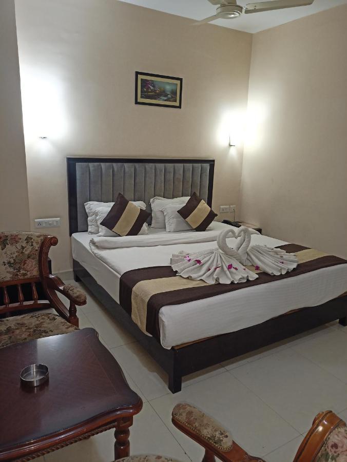 Hotel JMD International Katihar Bagian luar foto
